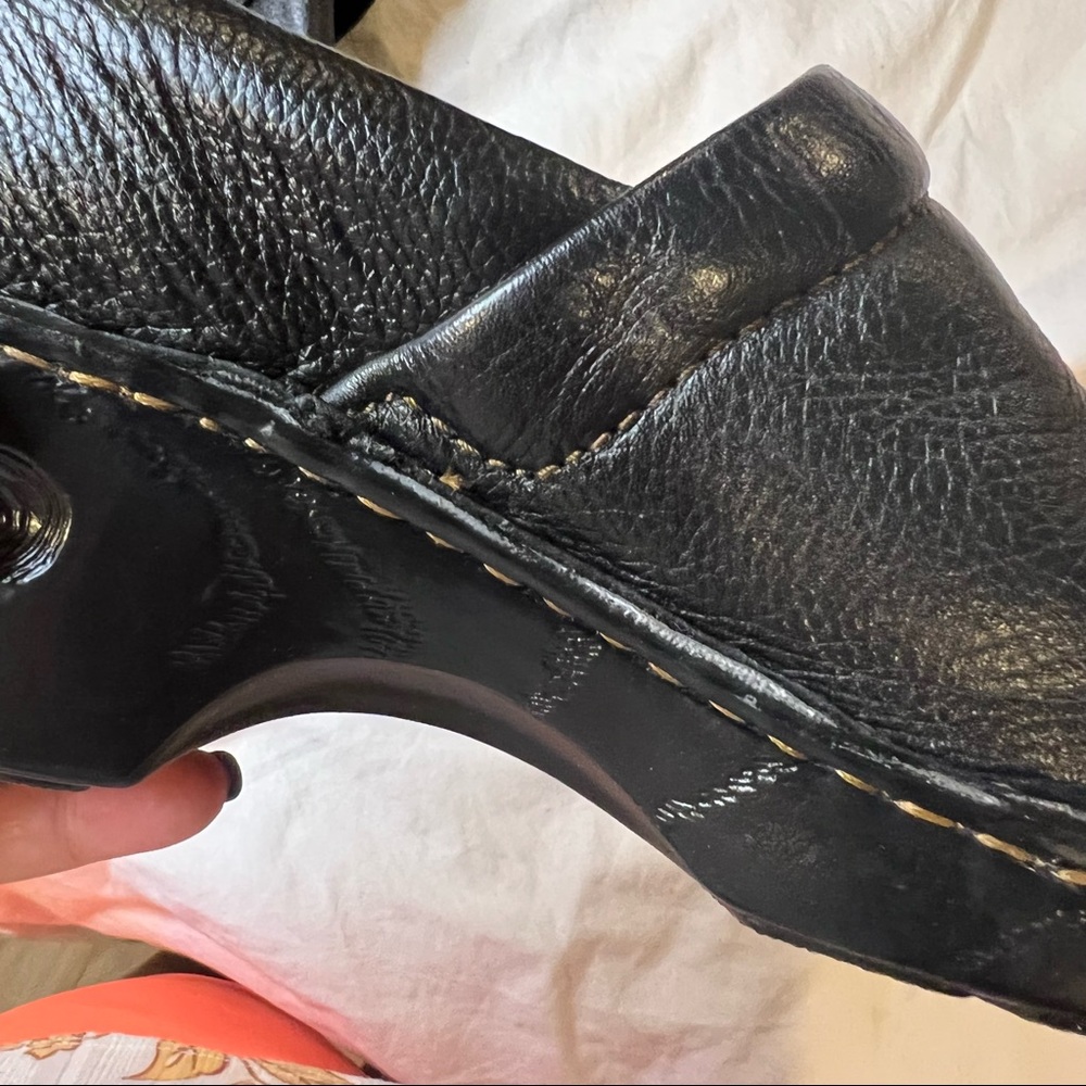 COPY - Hold - BOC Toby II Clog size 8 Black Leather - Picture 14 of 14